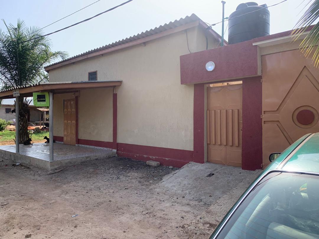 Maison à vendre à Adetikopé – 32 millions FCFA