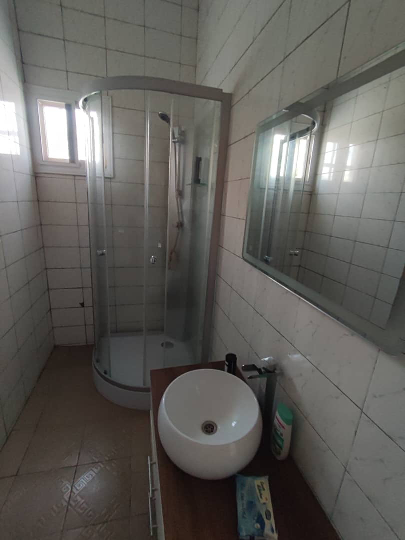 VILLA 4 PIÈCES À VENDRE À SÉGBÉ ARS – 55 MILLIONS FCFA