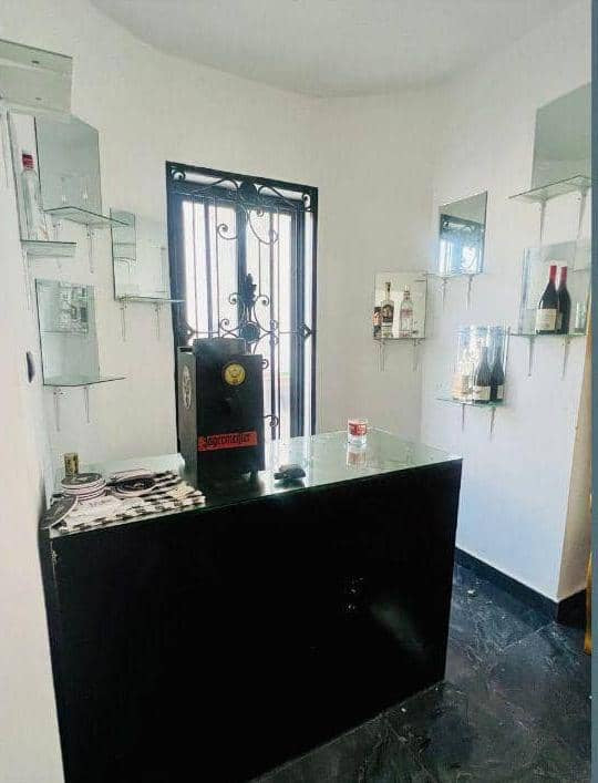 VILLA 3 PIÈCES À VENDRE À NIMAGNA CÔTÉ PLAGE – VUE MER
