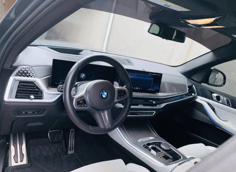 À VENDRE – BMW X5 M Compétition | Année 2024-2025 | Full option | 45.600.000 FCFA