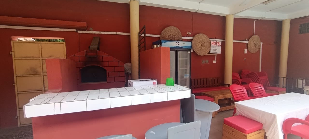 HÔTEL 19 CHAMBRES À VENDRE À ANÉHO CÔTÉ PLAGE – 2 LOTS | TITRE FONCIER