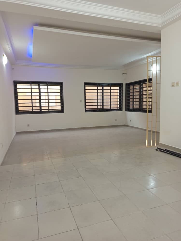 Villa basse à vendre à Soviépé – 80 Millions FCFA