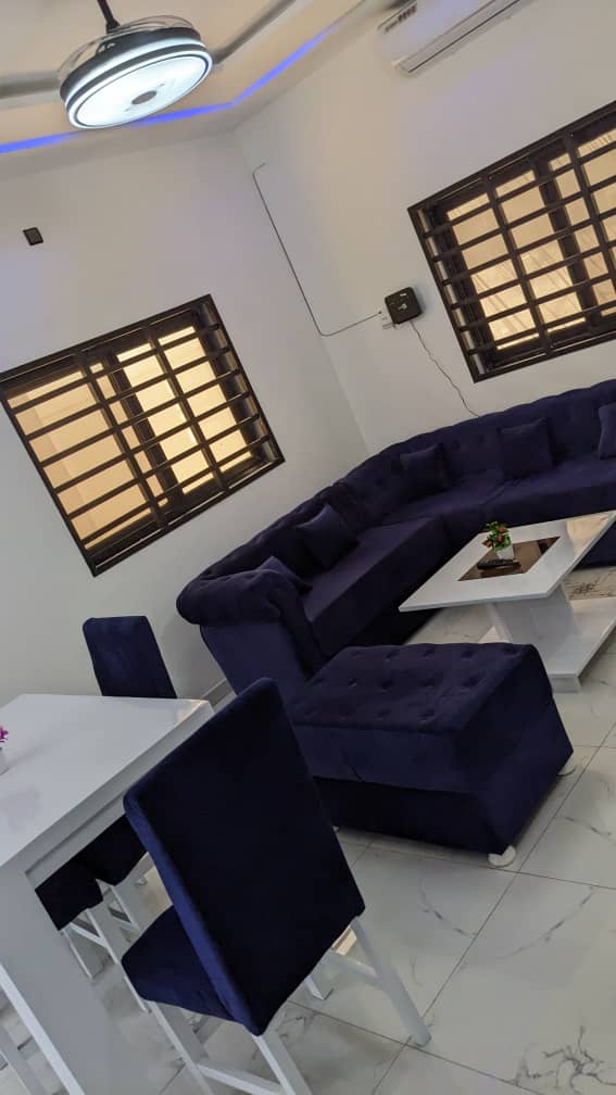 LOMÉ – VILLA DE 5 PIÈCES À VENDRE À BAGUIDA, DERRIÈRE LA CITÉ BOAD