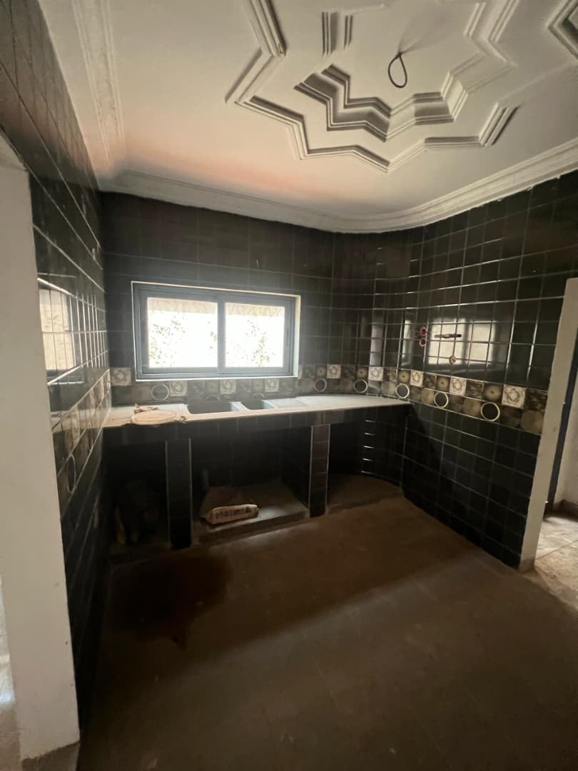 VILLA 5 PIÈCES À VENDRE À LOMÉ - KÉGUÉ – 75 MILLIONS (L'UNITÉ)