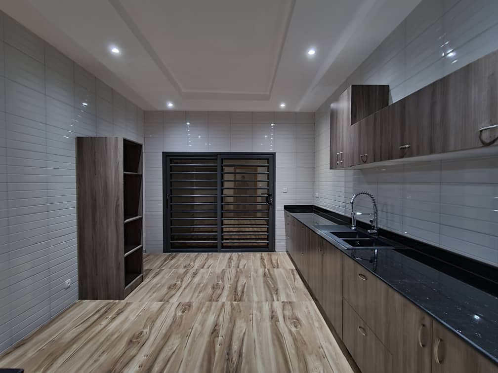VILLA 5 PIÈCES DUPLEX AVEC JARDIN À LOUER À LOMÉ – KÉGUÉ | 900.000F