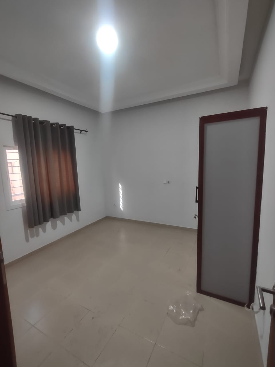 Villa 3 chambres à louer à Cité Mokpokpo – 300000 FCFA