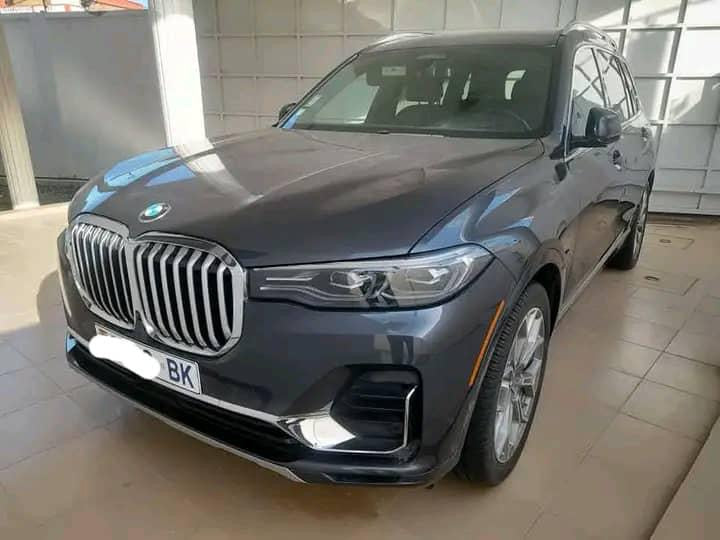 BMW X7 xDRIVE 40i 2019 – V8 ESSENCE, 7 PLACES, FULL OPTION, CAMÉRA DE DIRECTION, INTÉRIEUR CUIR