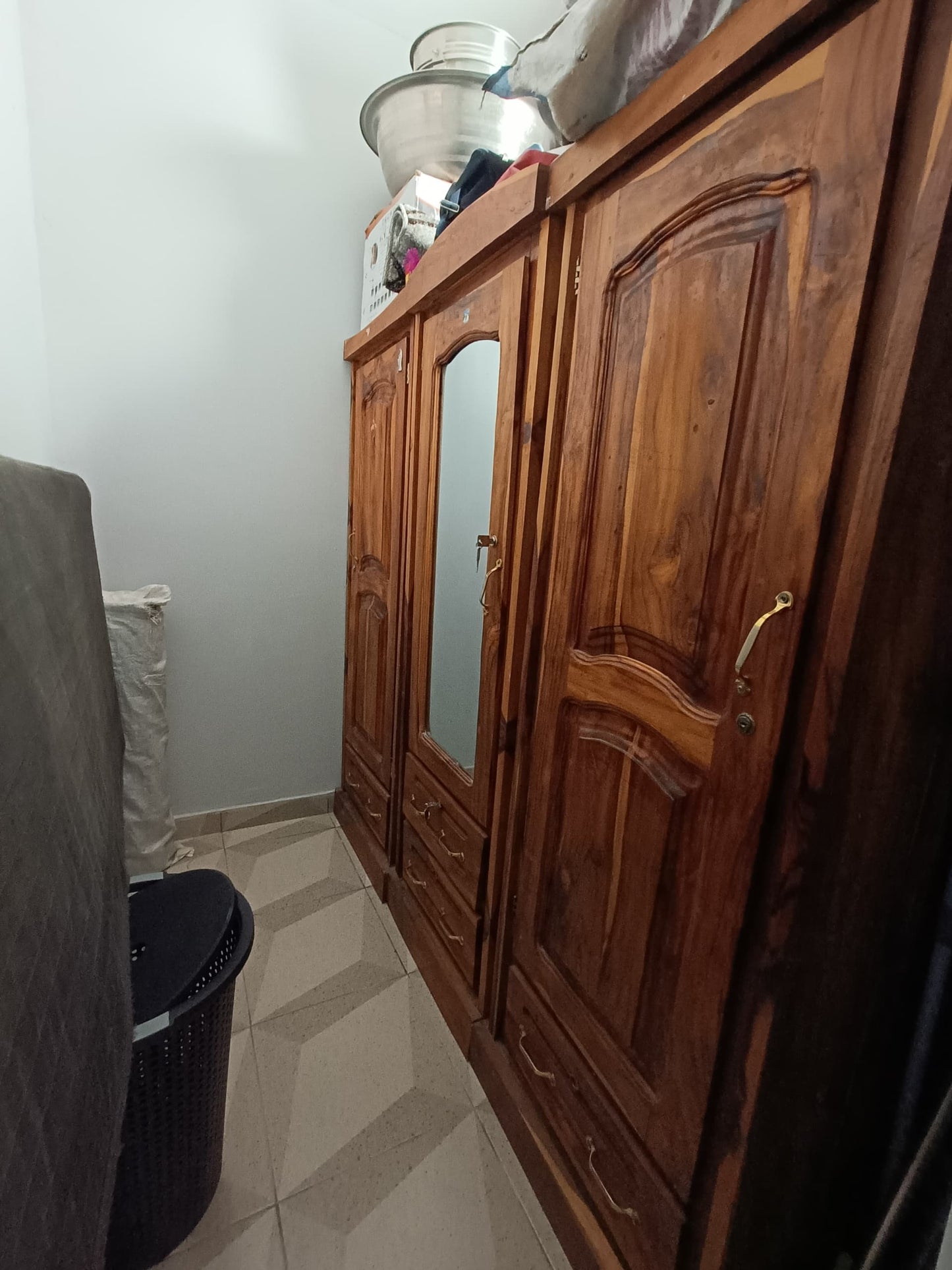 Studio meublé à louer à Agbavi – 100000 FCFA