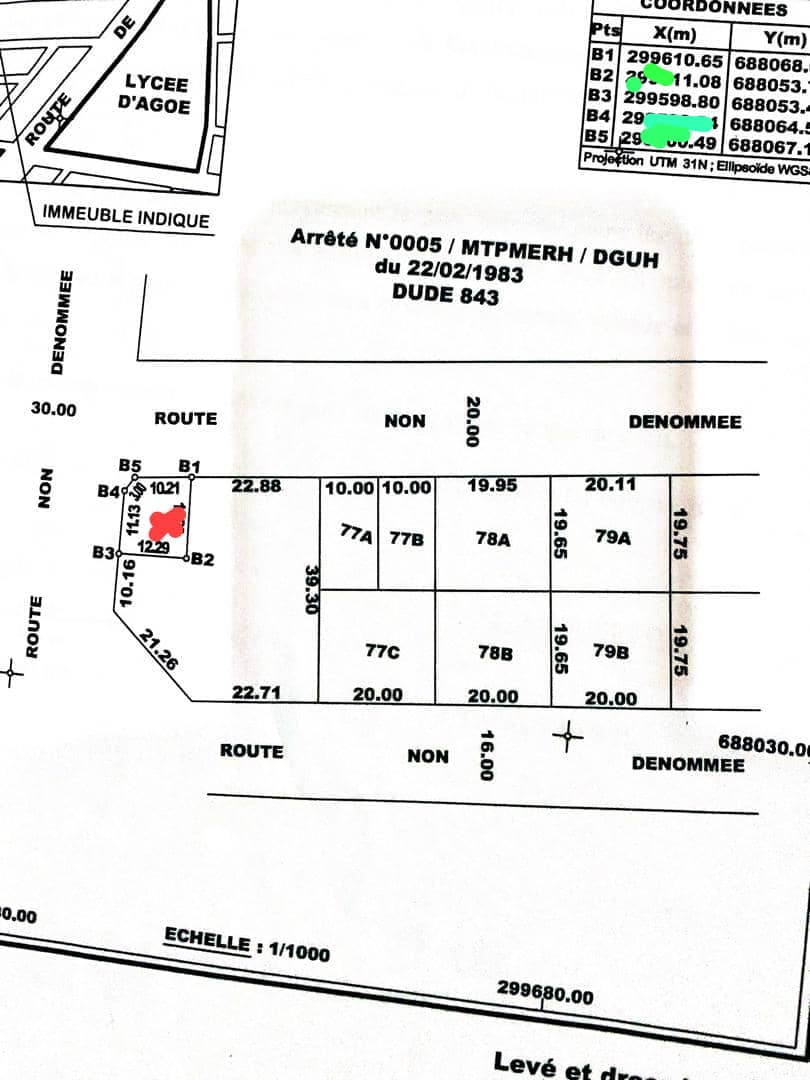 Terrain 1/4 de lot en vente en angle de rue à Agoè 2 lions – 20 millions FCFA