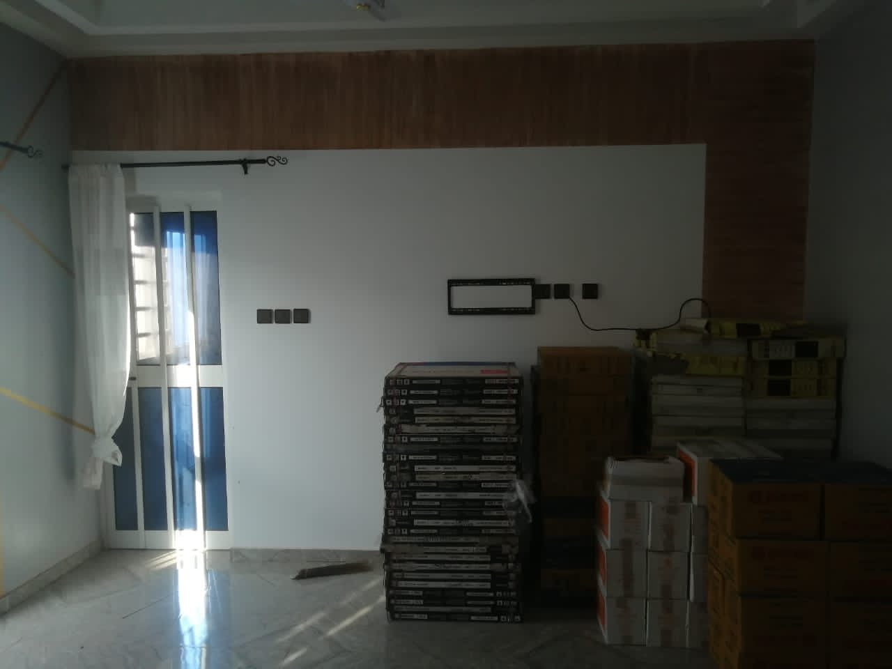 VILLA 7 PIÈCES À VENDRE/LOCATION À AGOÈ APESSITO – TITRE FONCIER EN COURS