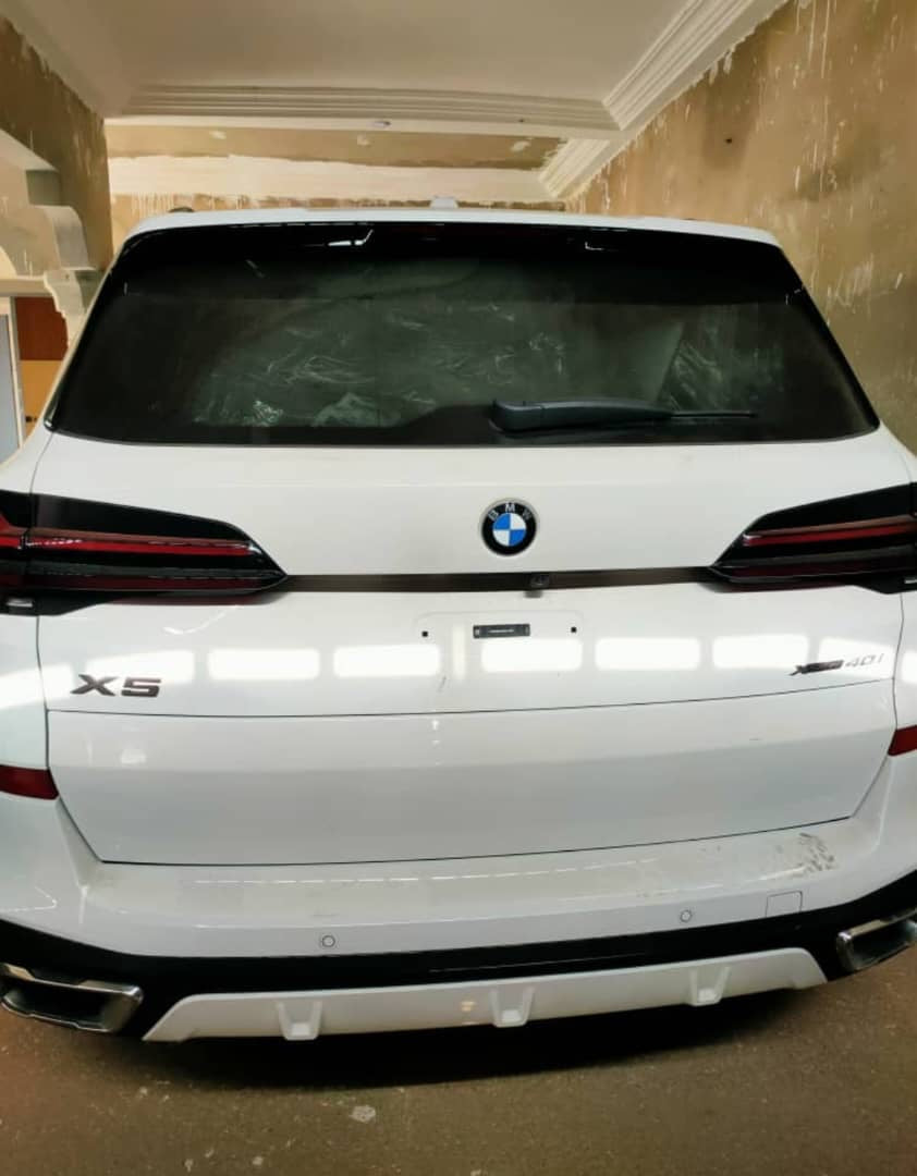 BMW X5 xDrive – 2024 | V6 ESSENCE | FULL OPTIONS