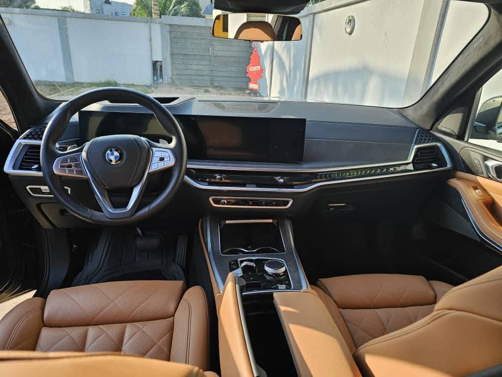 BMW X7 XDRIVE 40i 2025