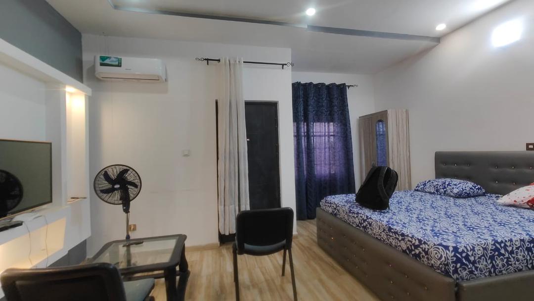 Studio meublé en location à Adidogomé Lycée Technique – 75000 FCFA/mois