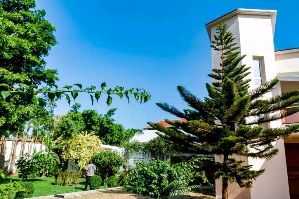 VILLA 12 PIÈCES À VENDRE À LOMÉ - TOTSI