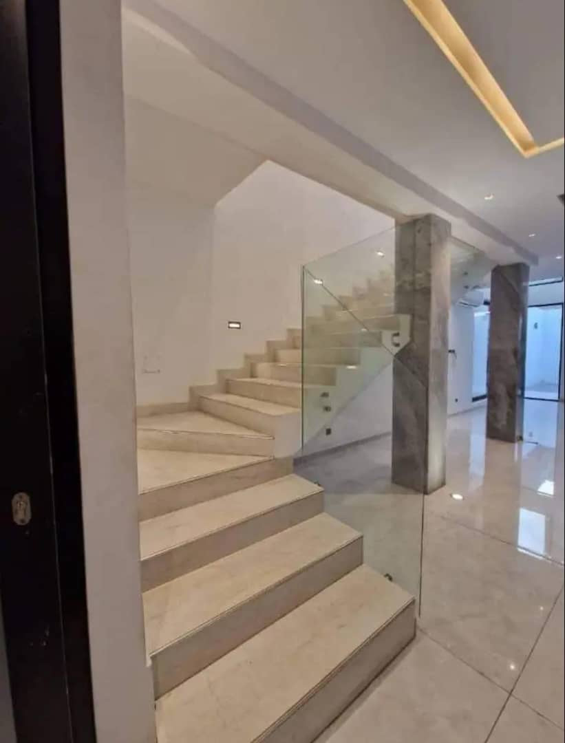 UNE MAGNIFIQUE VILLA À VENDRE À ATTIEGOU - 6 PIÈCES