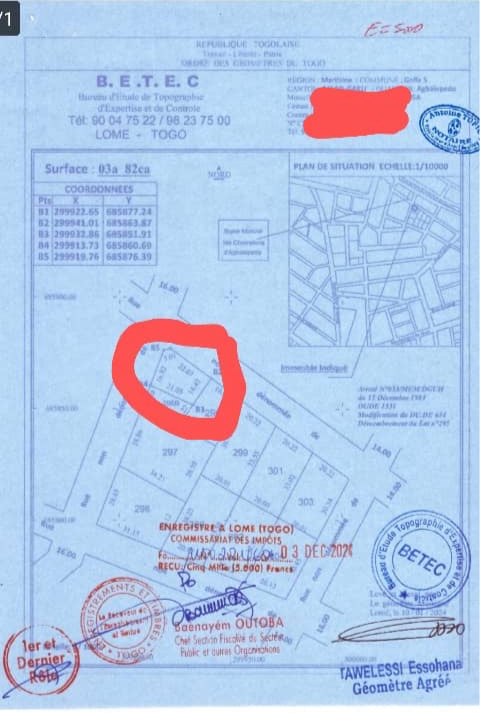 À VENDRE – Terrain 382 m² en angle de rue à Agbalépédo, à 40 m du goudron | 38 millions FCFA
