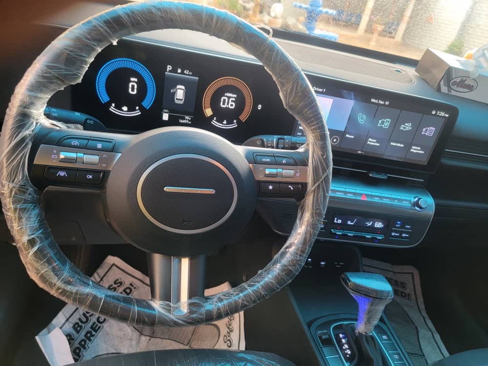HYUNDAI KONA 2024