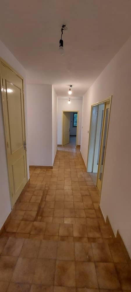 À VENDRE / À LOUER – Villa 10 pièces sur 500 m² à Nukafu Cerfer | 4 chambres, dépendance, jardin | Vente : 120M FCFA | Location : 600.000 FCFA/mois