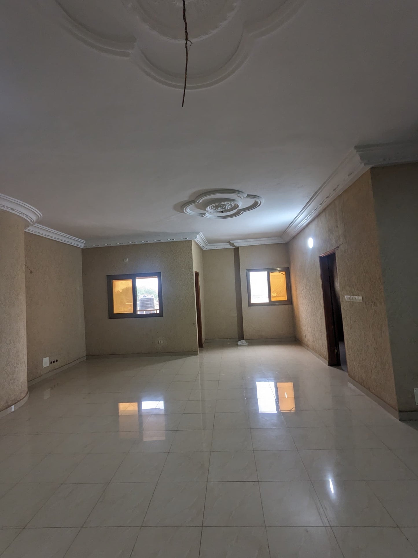IMMEUBLE 24 PIÈCES À VENDRE À LOMÉ - AMADAHOMÉ
