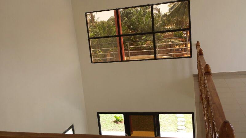 À LOUER – VILLA HAUT STANDING AVEC PISCINE À ATTIEGOU | 1 250 000 FCFA / MOIS