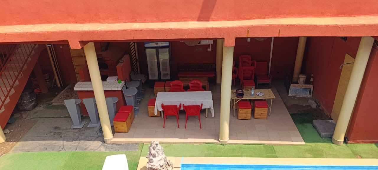 HÔTEL 19 CHAMBRES À VENDRE À ANÉHO CÔTÉ PLAGE – 2 LOTS | TITRE FONCIER