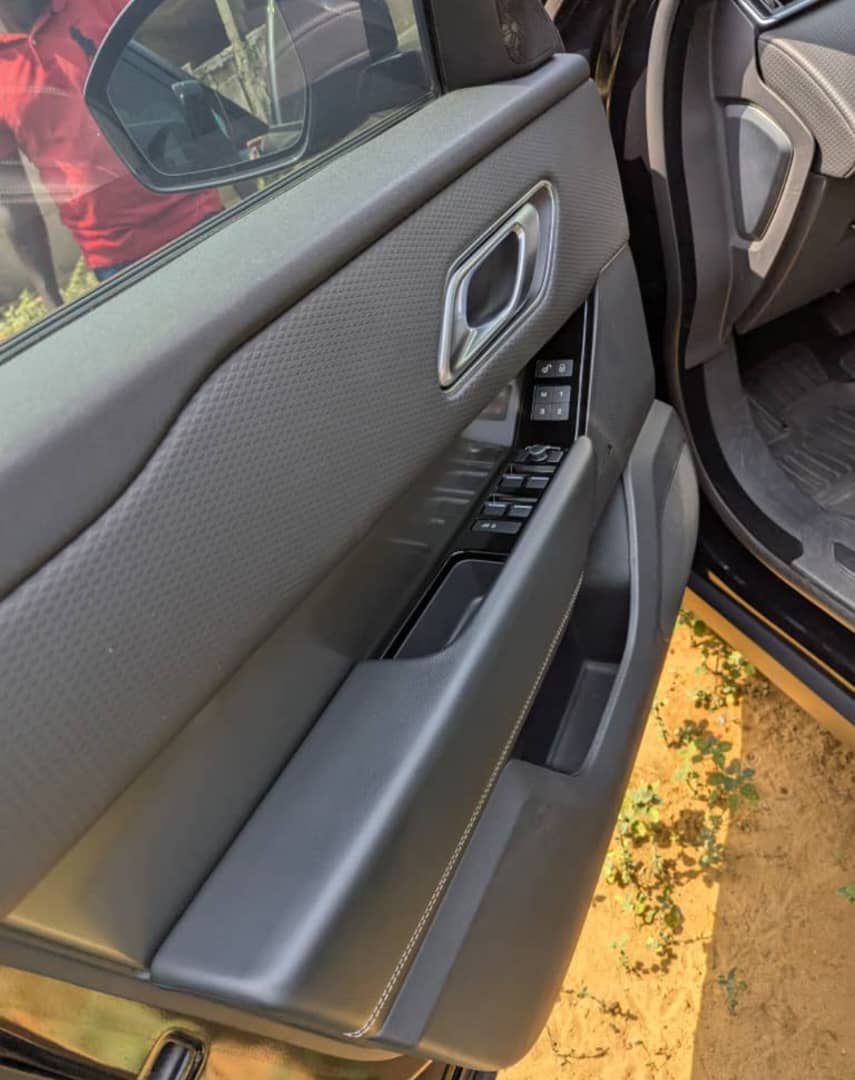 RANGE ROVER VELAR – 2023 | V4 BITURBO | FULL OPTIONS