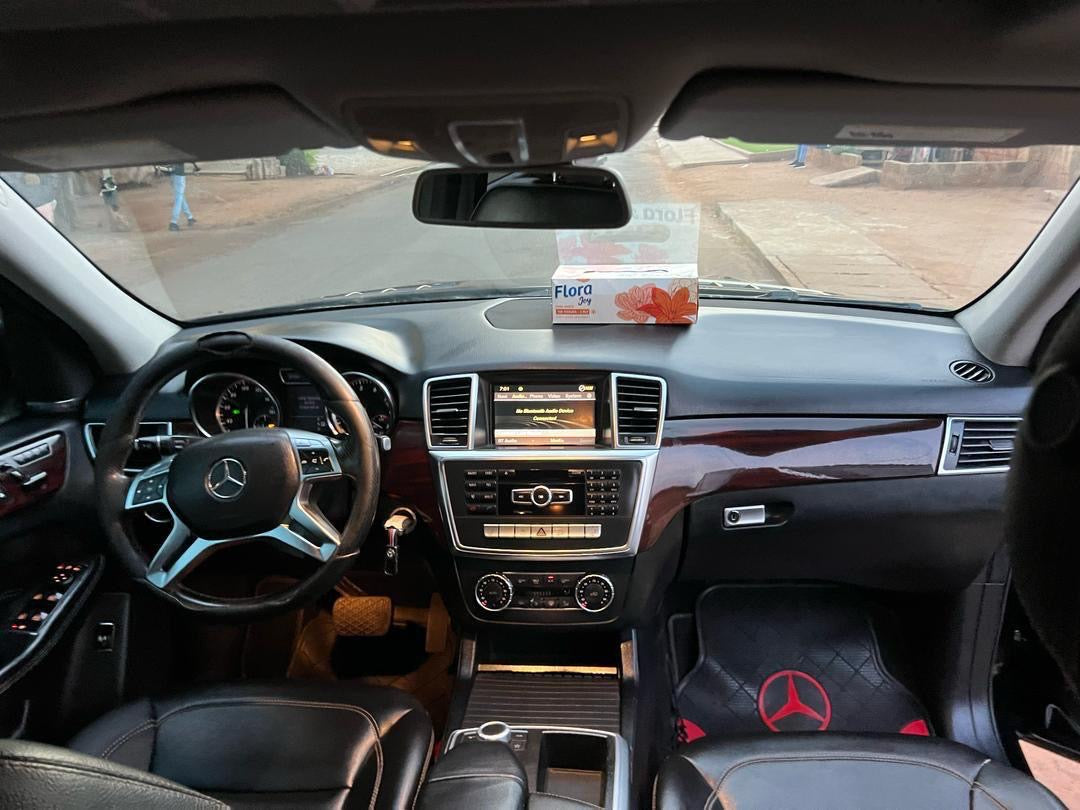 MERCEDES-BENZ ML350 2012 TRANSFORMÉ GLE 63 AMG – 6 CYLINDRES, TOIT OUVRANT, LUXE ET PUISSANCE