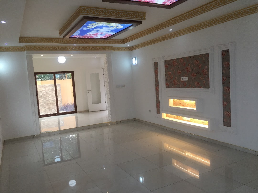MAGNIFIQUE VILLA À VENDRE A AGOE CACAVELI ECOLE MARIAM - 6 PIÈCES