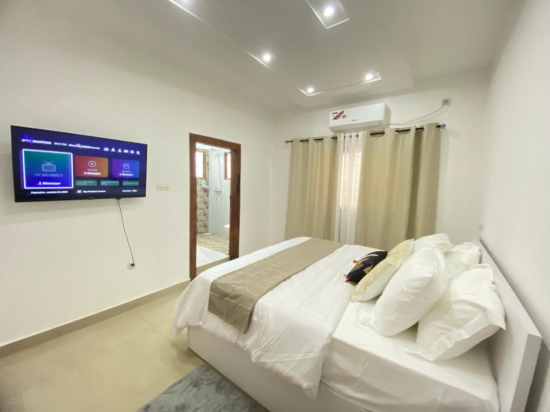 VILLA MEUBLÉE 4 PIÈCES À LOUER À TOKOIN NUKAFU – 850.000 FCFA