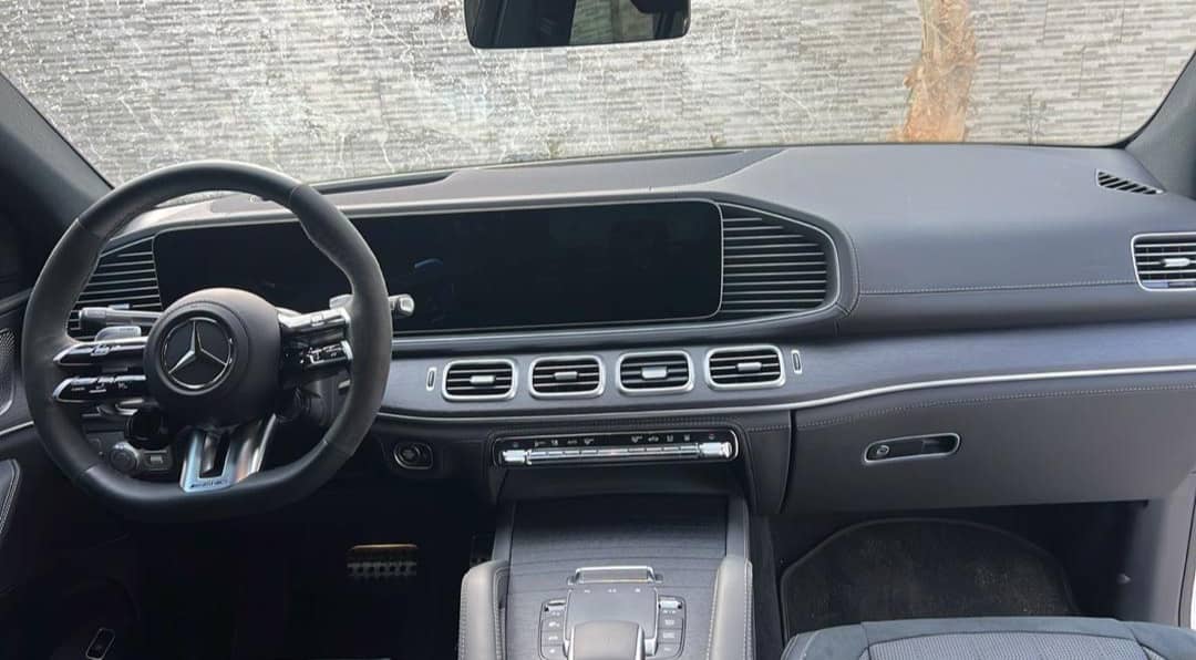 MERCEDES GLE 63s – 2024 | V8 Biturbo | FULL FULL OPTIONS