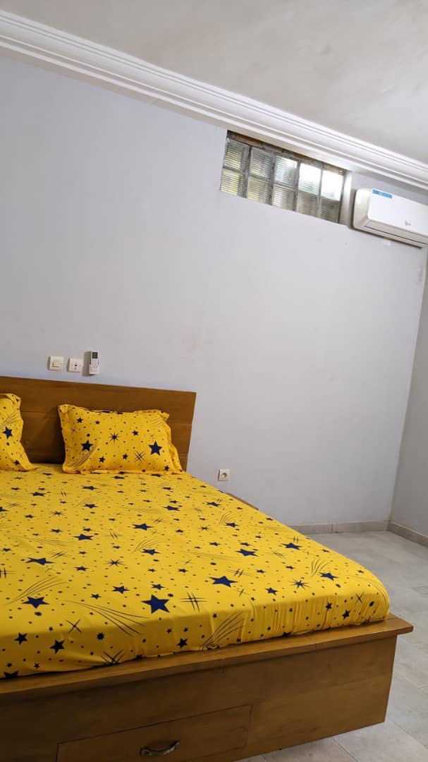 LOMÉ – ADIDOGOMÉ ATTIGANGOMÉ – VILLA R+1 DE 6 PIÈCES À VENDRE