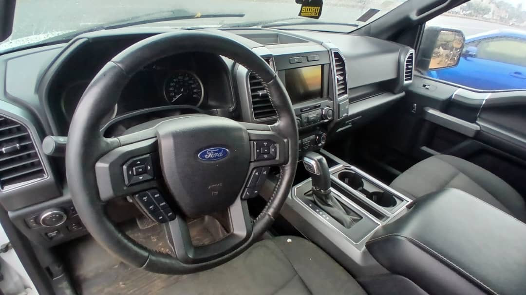 FORD F-150 – 2019 | PUISSANCE V8 ; CONFORT – FULL OPTION