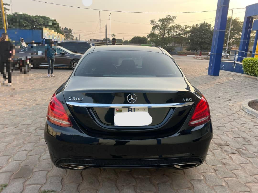 MERCEDES C300 AMG – 2017 | ESSENCE | FULL OPTIONS