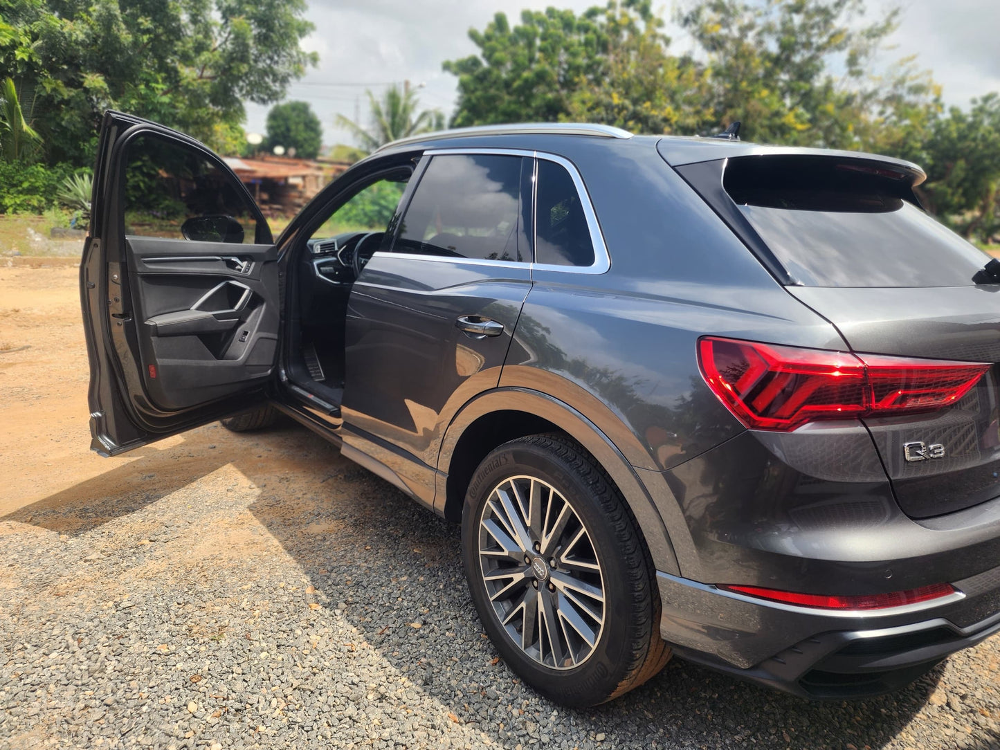 AUDI Q3 S LINE – ANNÉE 2021 – FULL OPTIONS