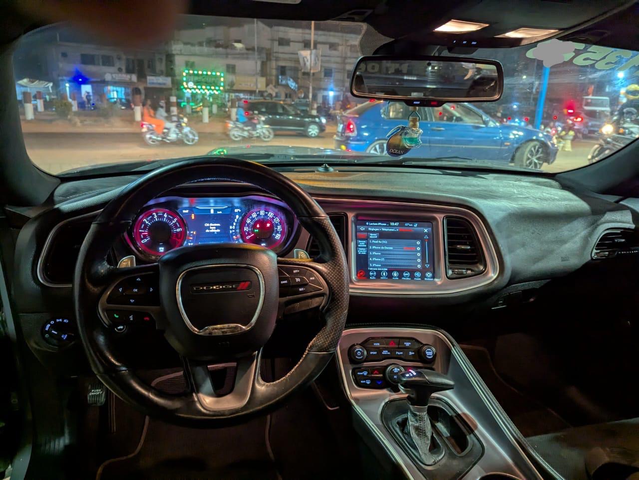 DODGE CHALLENGER 2019/2020 – V6 BITURBO, FULL OPTIONS, INTÉRIEUR CUIR & ALCANTARA, SPORTIVE & PUISSANTE