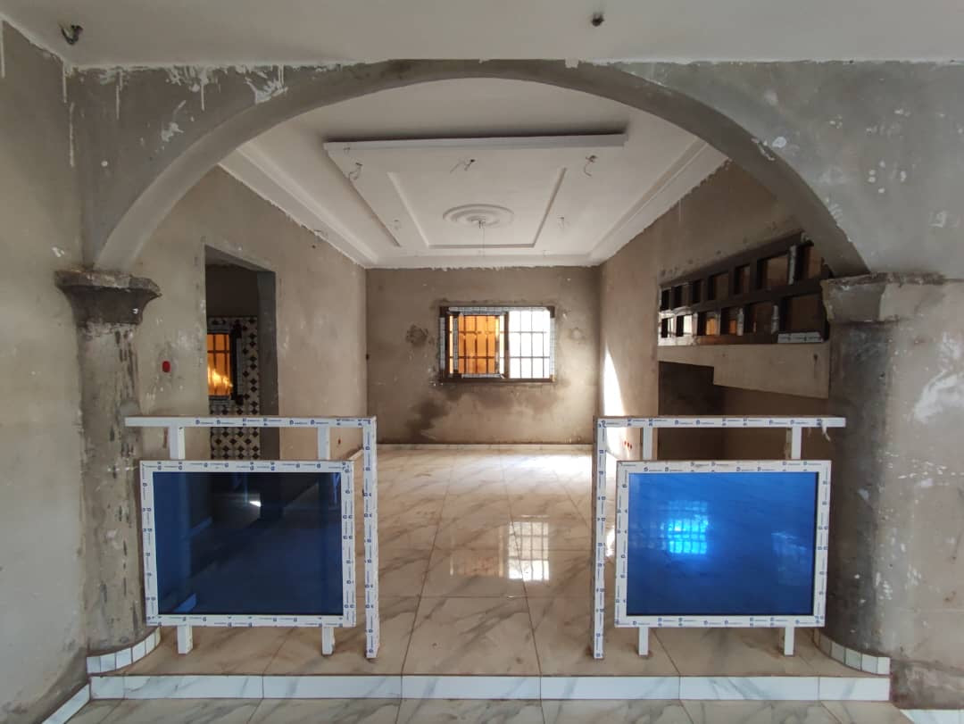 UNE VILLA INACHEVÉE À VENDRE À LOMÉ - ZANGUÉRA – 4 CHAMBRES SUR 3/4 DE LOT