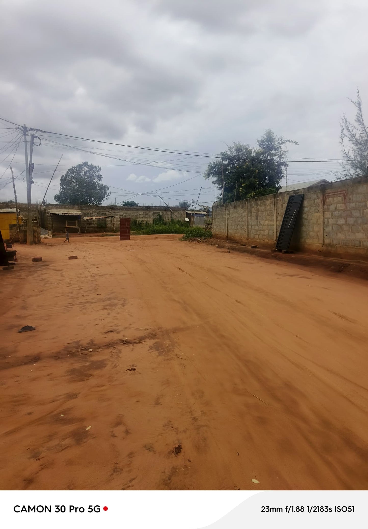 TERRAINS À VENDRE À LÉGBASSITO BOKPOKO – 12 LOTS CÔTÉ ANGLE | À PARTIR DE 20 MILLIONS FCFA