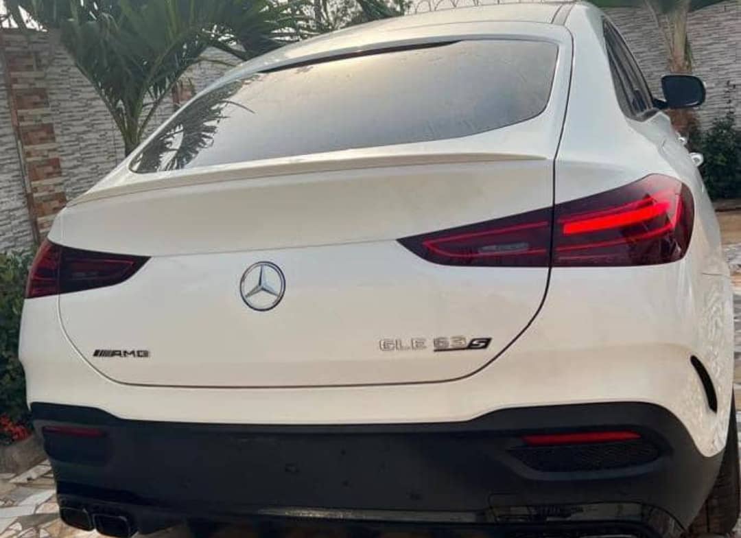 MERCEDES GLE 63s – 2024 | V8 Biturbo | FULL FULL OPTIONS