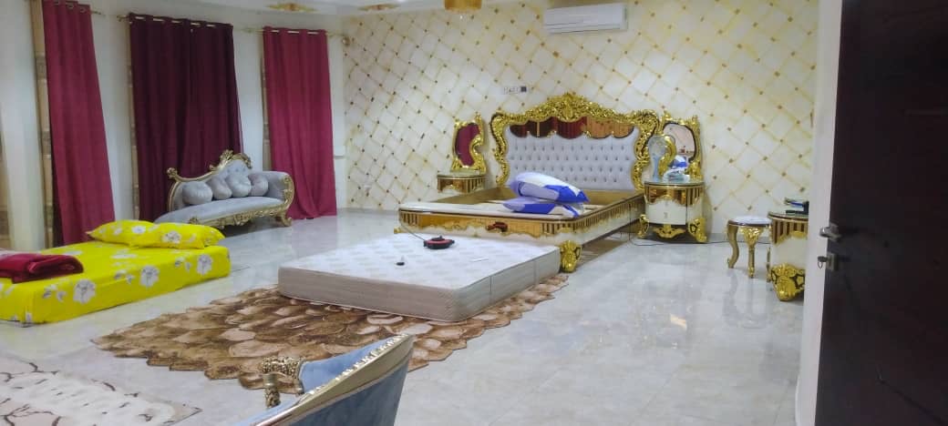 VILLA MEUBLÉE 6 PIÈCES À VENDRE À AVÉPOZO CÔTÉ NON PLAGE – TITRE FONCIER