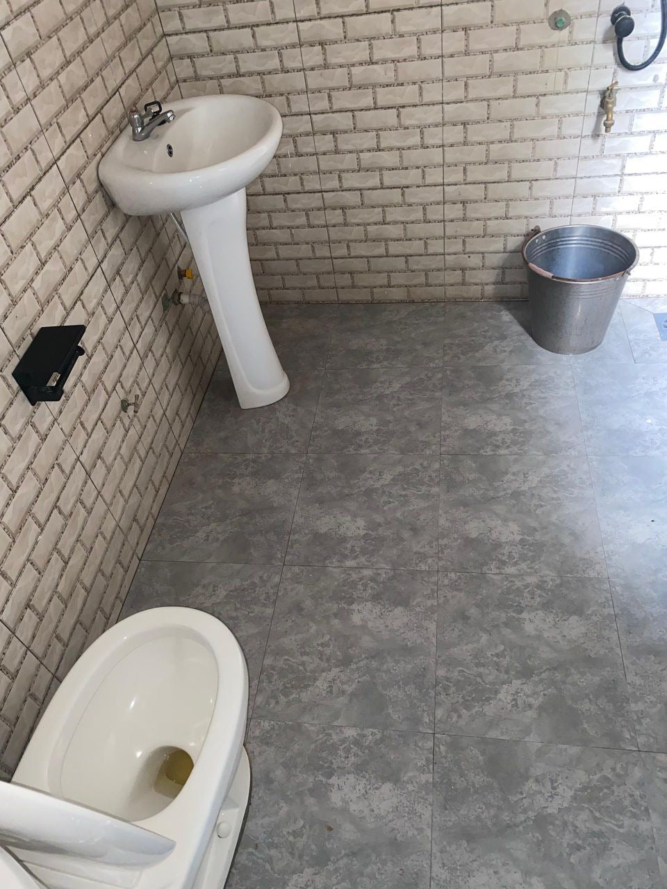 À VENDRE – Villa moderne à Zanguéra Afiaedgnigban | 3 chambres | 1/4 lot | 26 millions FCFA