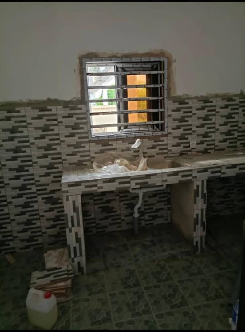 RÉSIDENCE À VENDRE À LOMÉ - ZANGUÉRA MACO – 4 APPARTEMENTS
