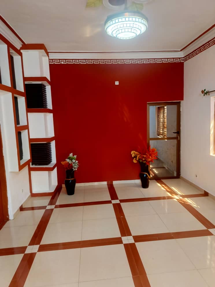 VILLA 5 PIÈCES À VENDRE À ADIDOGOMÉ YOKOE – PLAN OTR