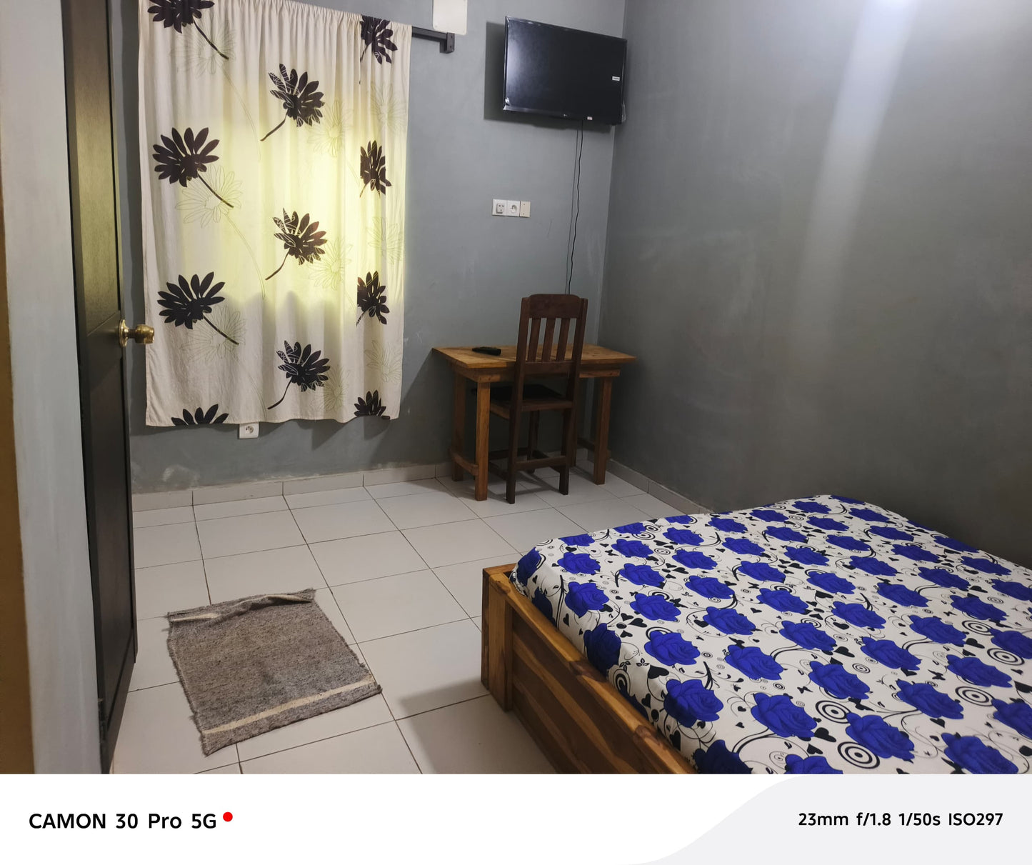 UN HÔTEL À VENDRE À APESSITO – 23 CHAMBRES + BAR + MAGASINS