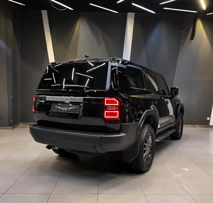 TOYOTA LAND CRUISER PRADO ANNÉE 2025