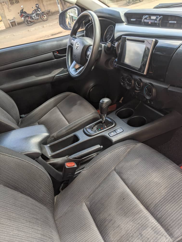 Toyota Hilux 4WD 2020