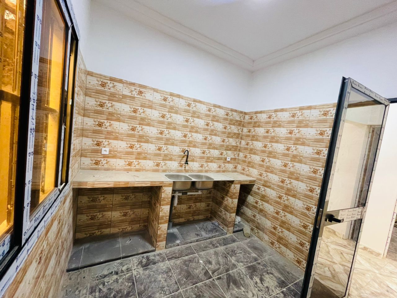 UNE VILLA À VENDRE À AVÉPOZO