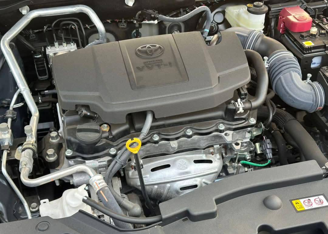TOYOTA YARIS SEDAN Année 2024