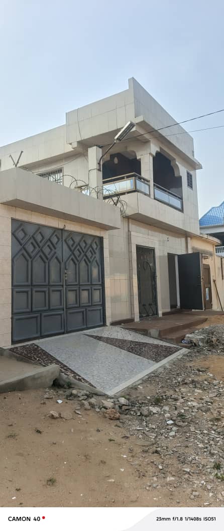 Villa 5 chambres à vendre à Avepozo – 50 millions FCFA