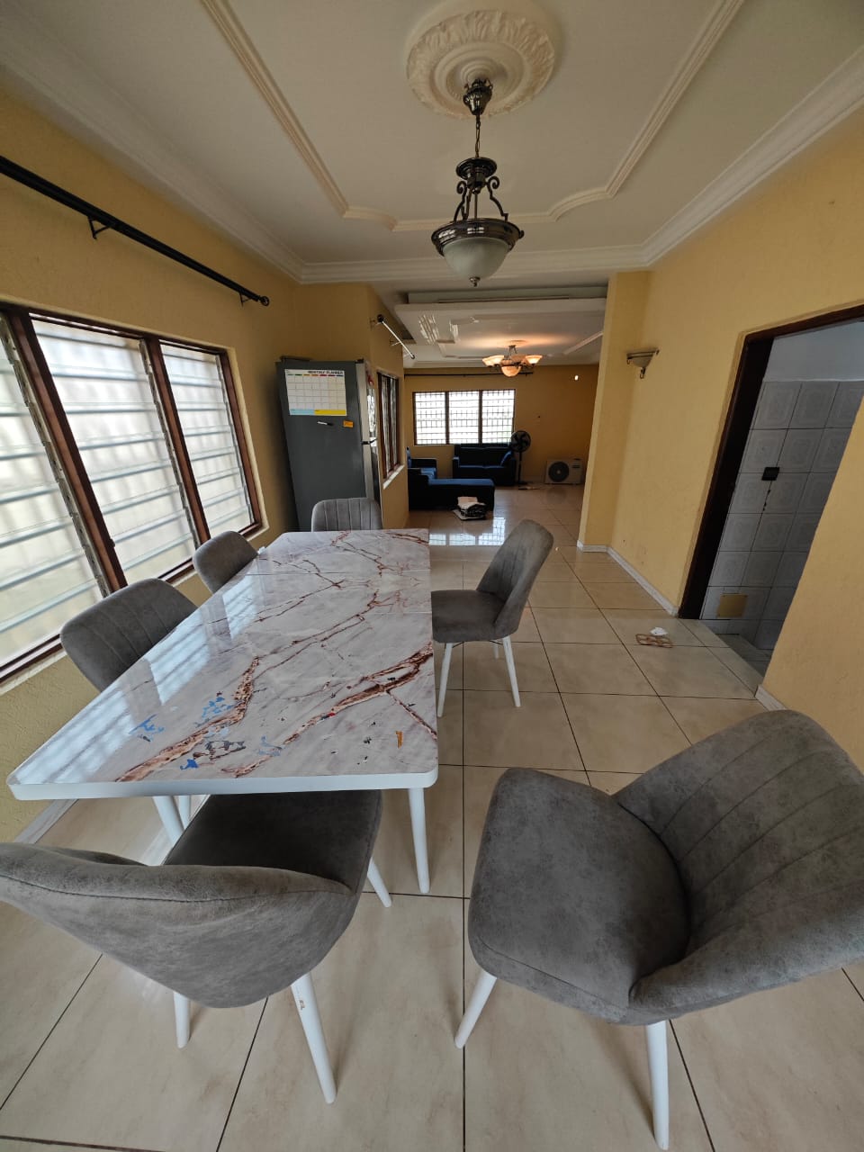 Villa 3 chambres à louer à Avedji Coconut à 50m du goudron – 300.000 FCFA