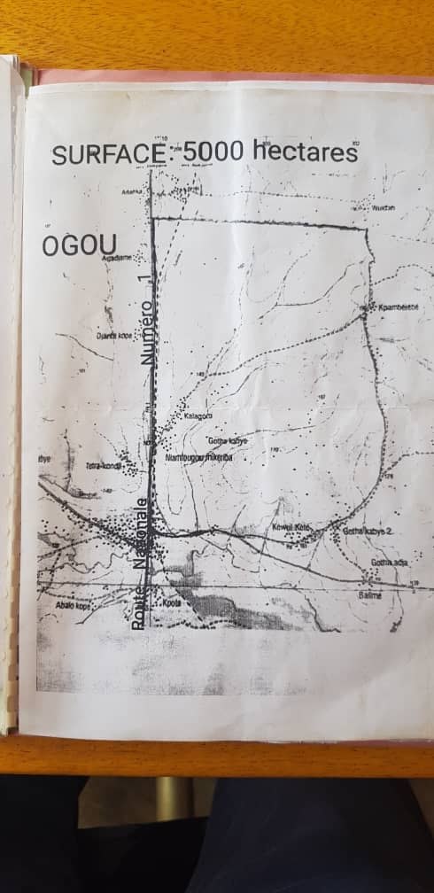 Terrain de 5000 hectares en vente en bordure de la RN1 Lomé–Dapaong à Wahala – 2500000 FCFA l'hectare